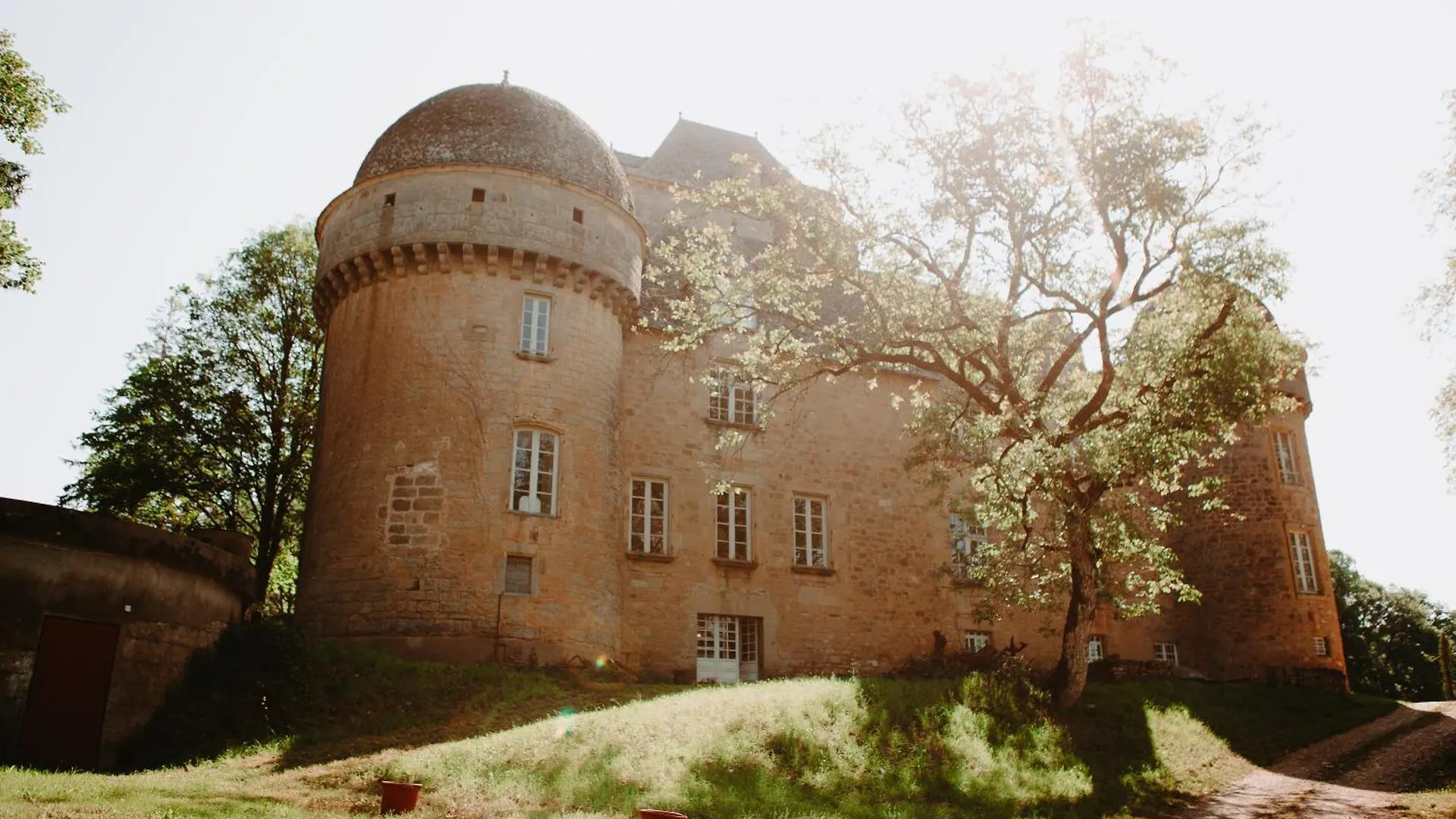 Chateau D'Aynac 0*, Aynac